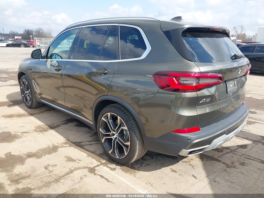 2022 BMW X5