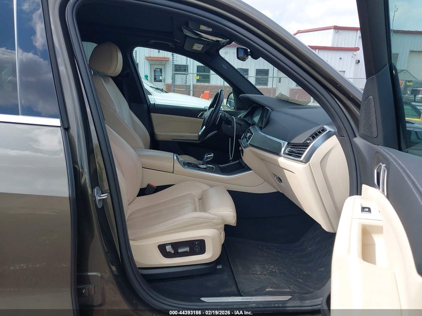 2022 BMW X5