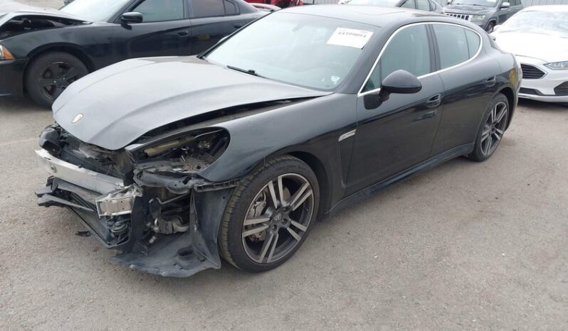 
								2010 Porsche Panamera full									