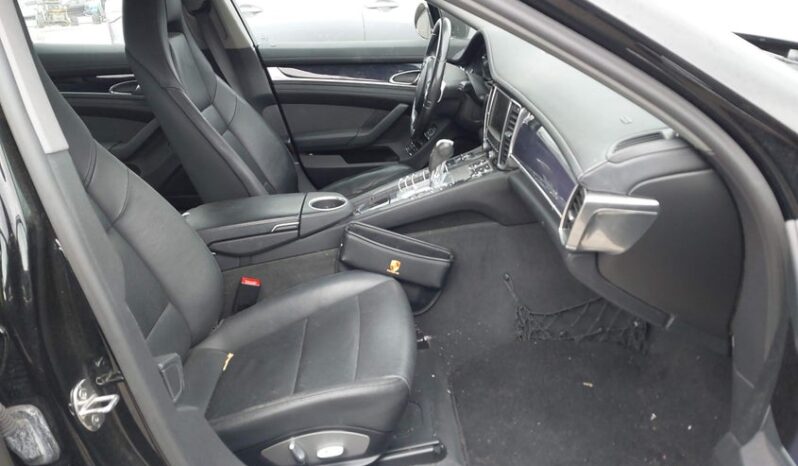 
								2010 Porsche Panamera full									