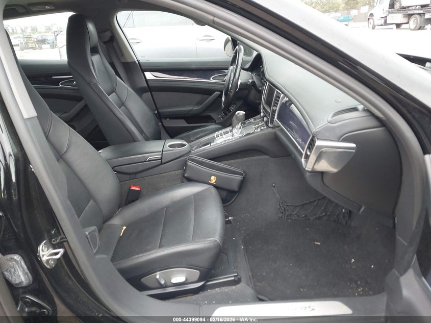 2010 Porsche Panamera