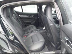 
										2010 Porsche Panamera full									