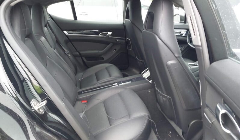 
								2010 Porsche Panamera full									