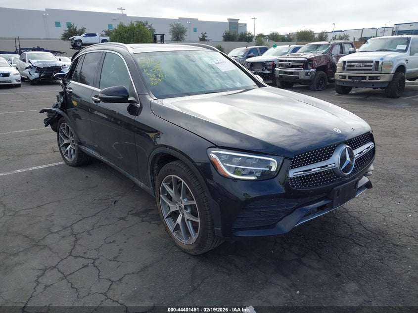 2021 Mercedes-benz Glc