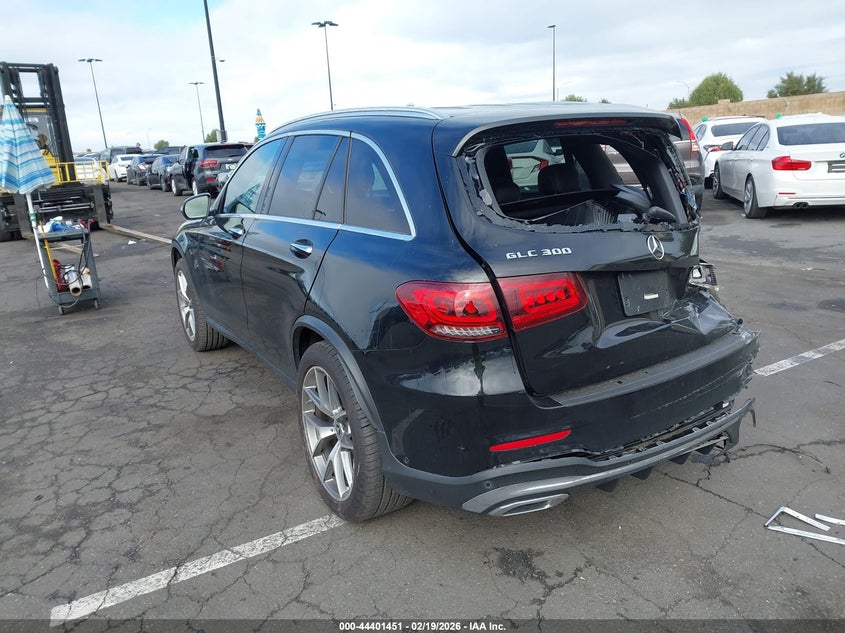 2021 Mercedes-benz Glc