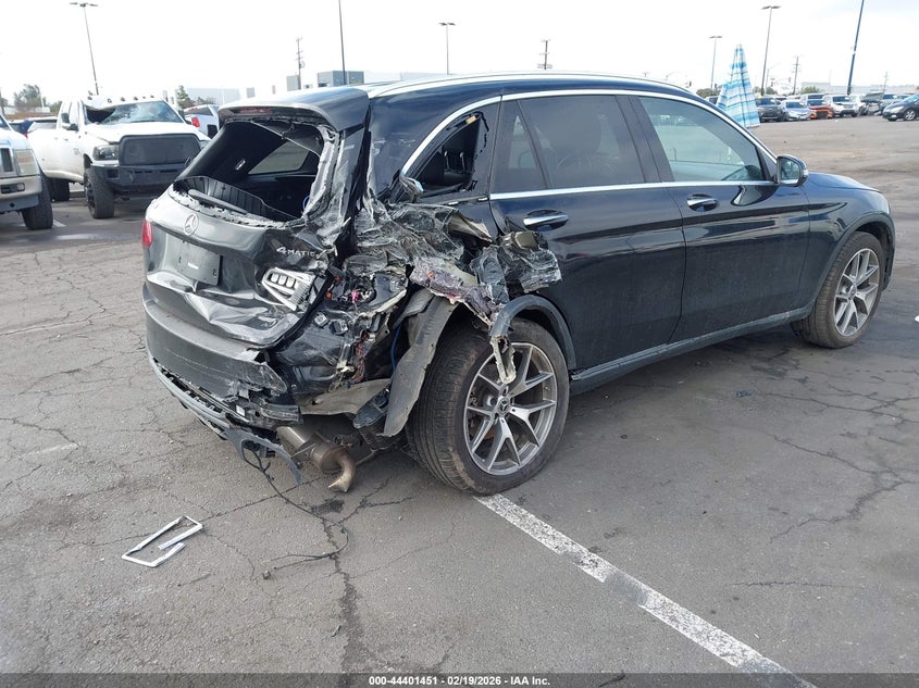 2021 Mercedes-benz Glc