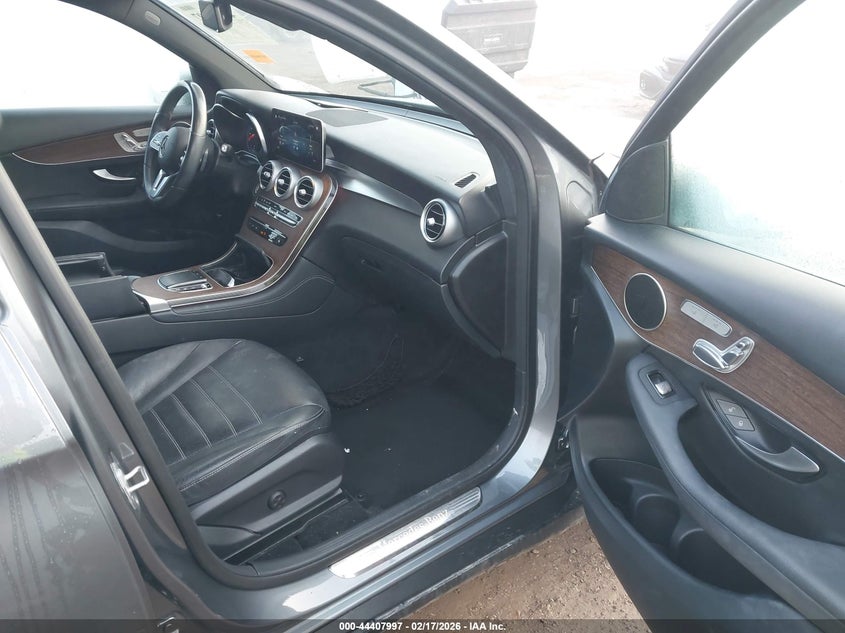 2020 Mercedes-benz Glc