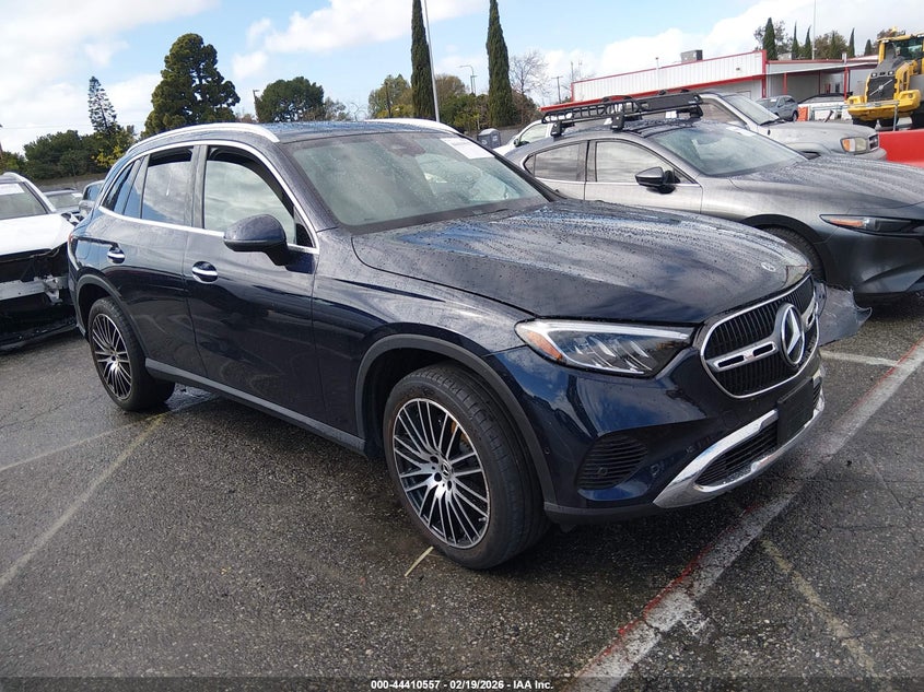 2024 Mercedes-benz Glc