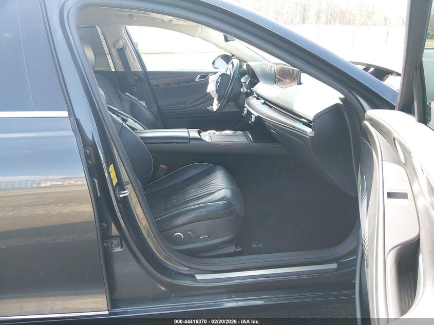 2021 Genesis G80