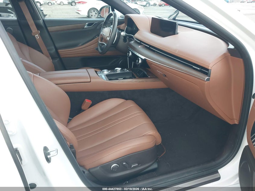 2024 Genesis G80