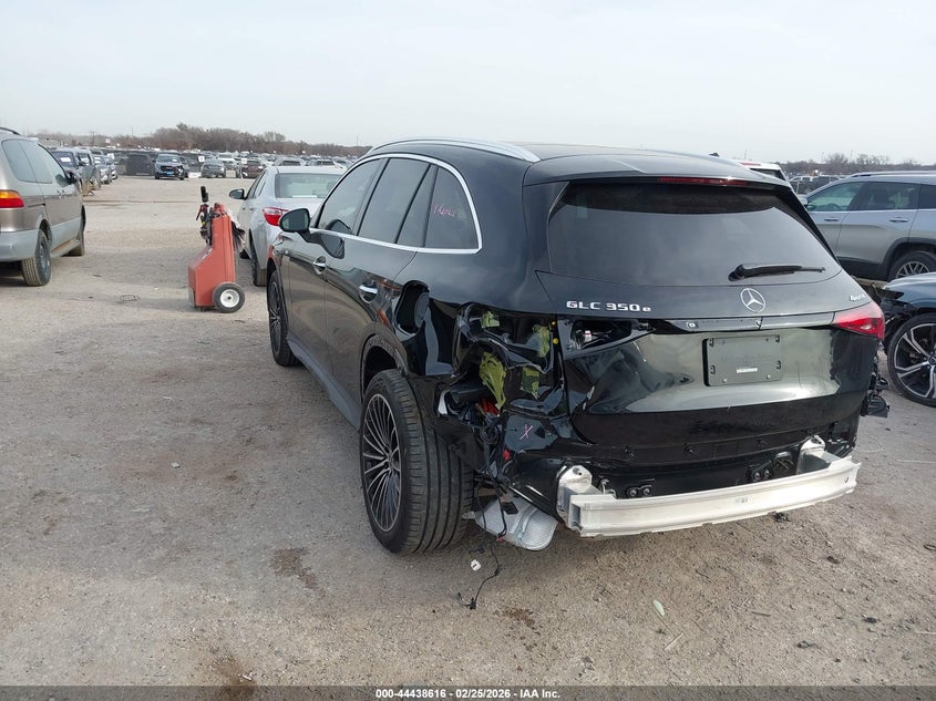 2025 Mercedes-benz Glc