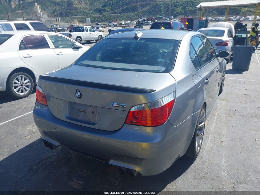 2007 BMW M5