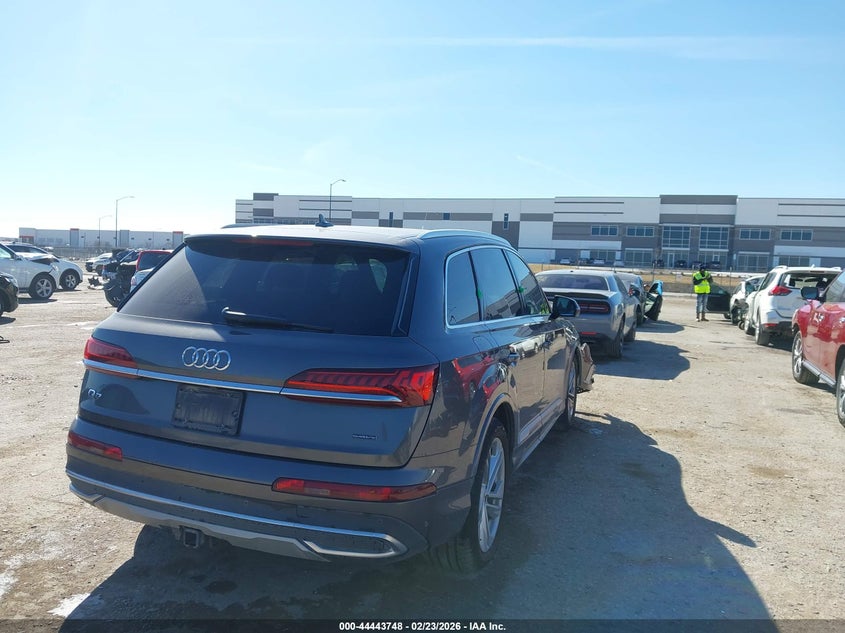 2021 Audi Q7