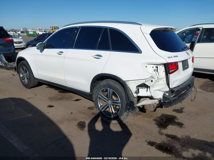 2016 Mercedes-benz Glc