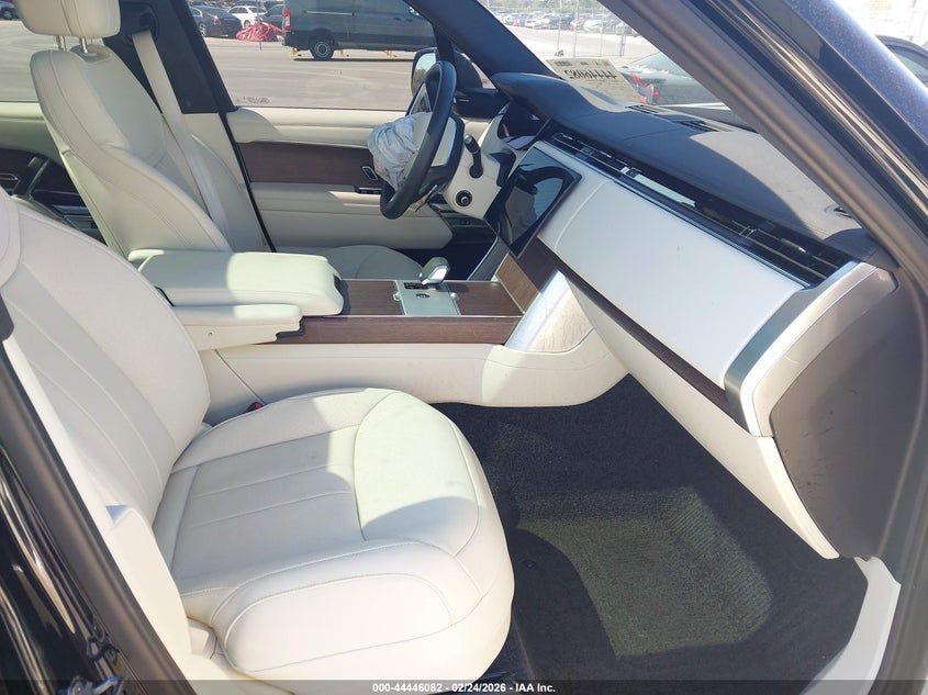 2025 Land rover RANGE ROVER