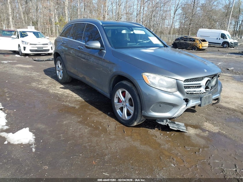 2016 Mercedes-benz Glc