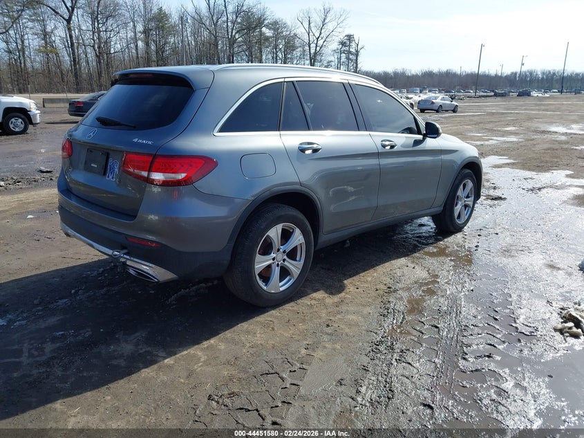 2016 Mercedes-benz Glc
