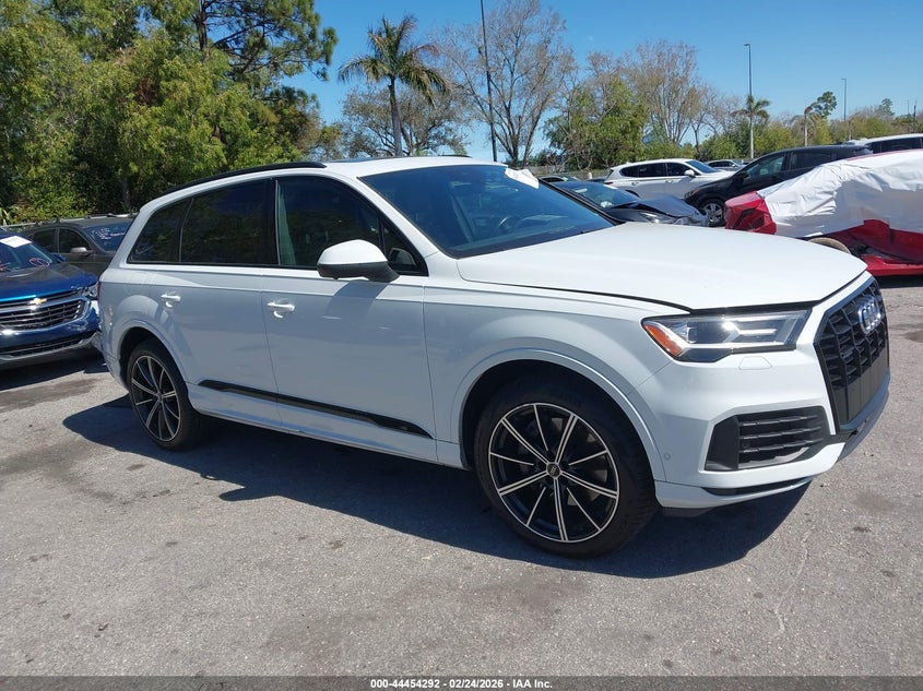 2021 Audi Q7
