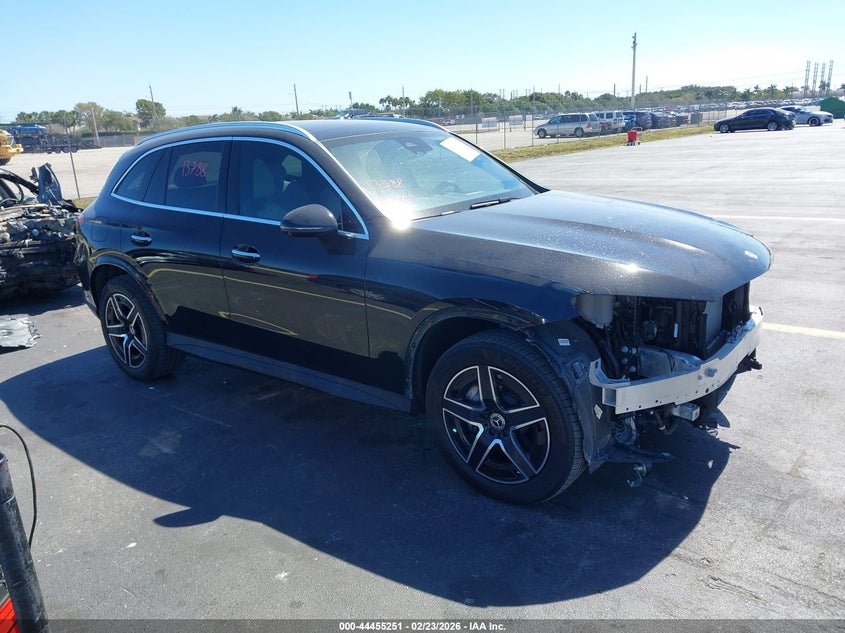 2024 Mercedes-benz Glc