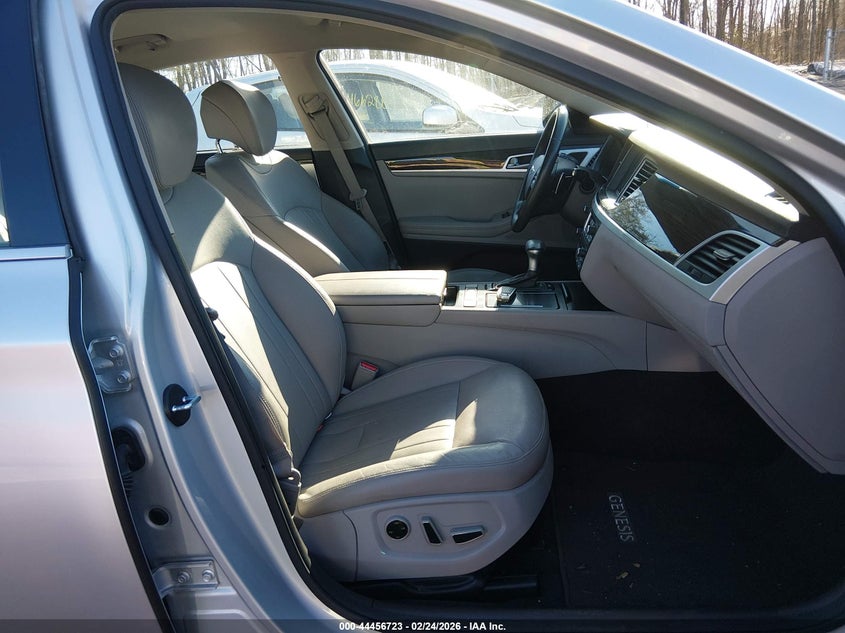 2018 Genesis G80
