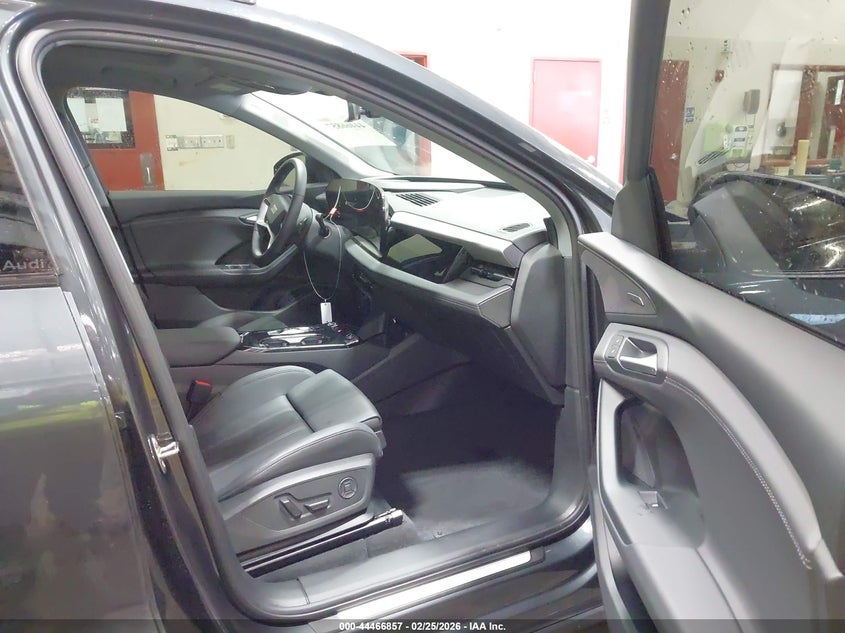 2025 Audi Q6
