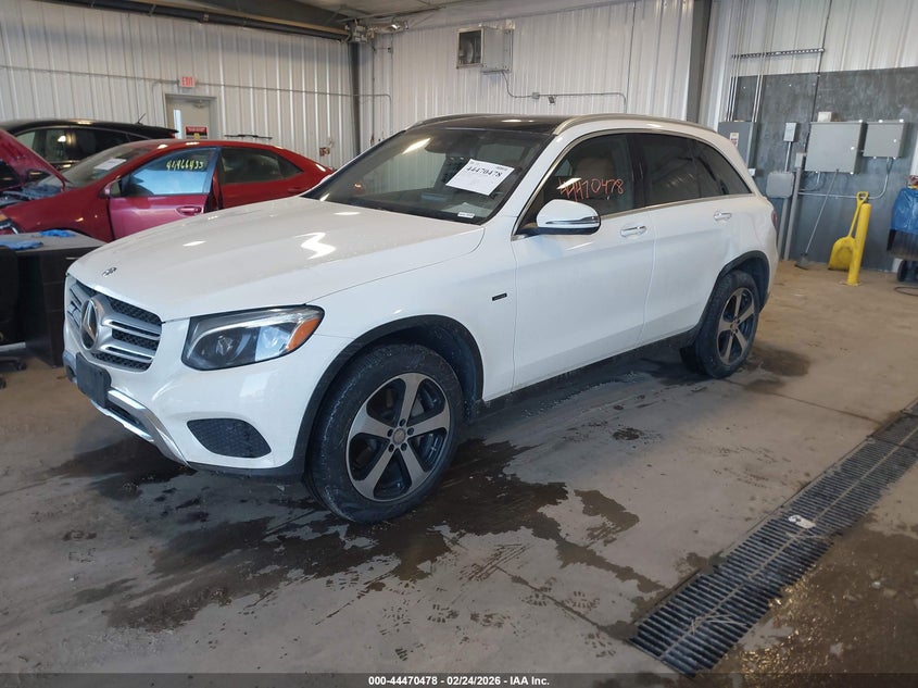 2016 Mercedes-benz Glc