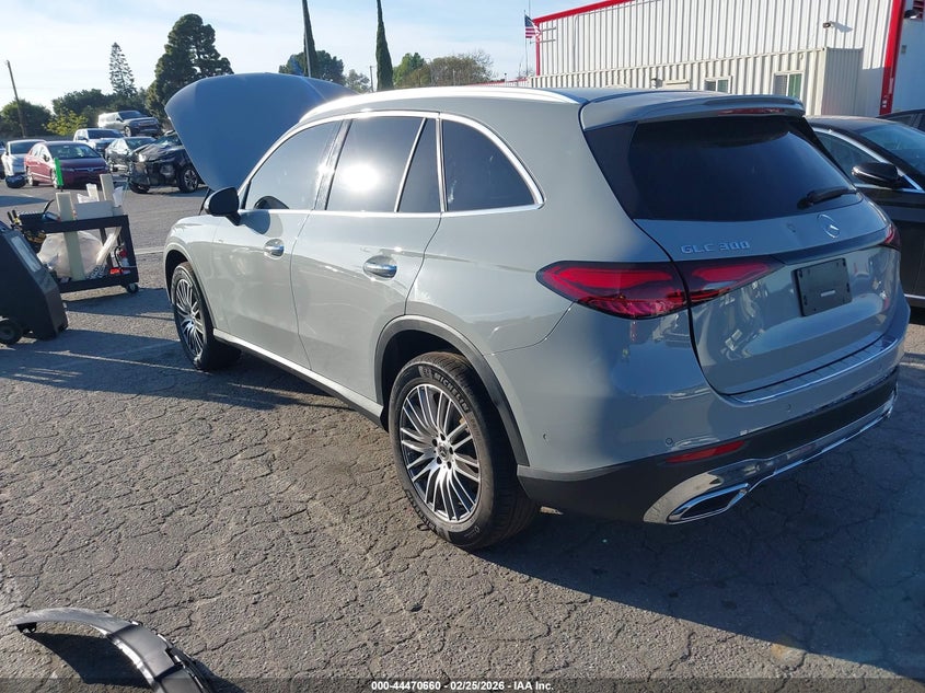 2025 Mercedes-benz Glc