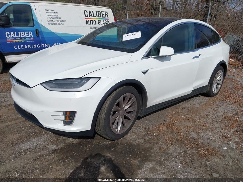 2019 Tesla Model x