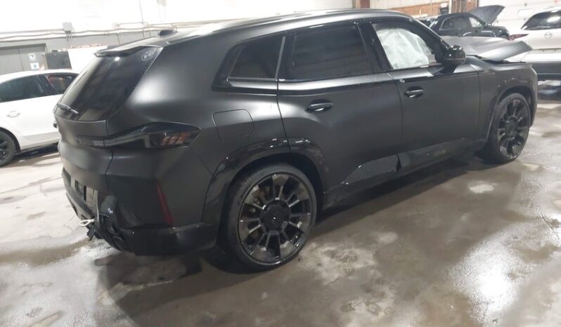 
								2023 BMW Xm full									