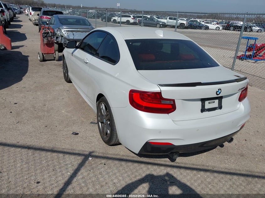 2016 BMW M2