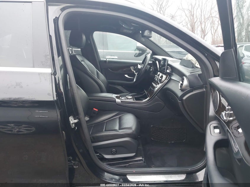 2019 Mercedes-benz Glc