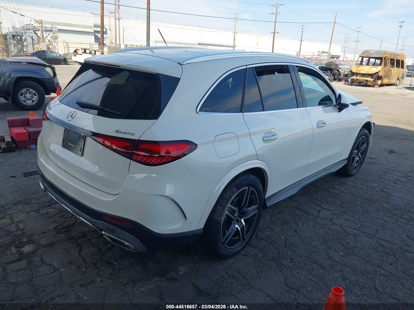2025 Mercedes-benz Glc