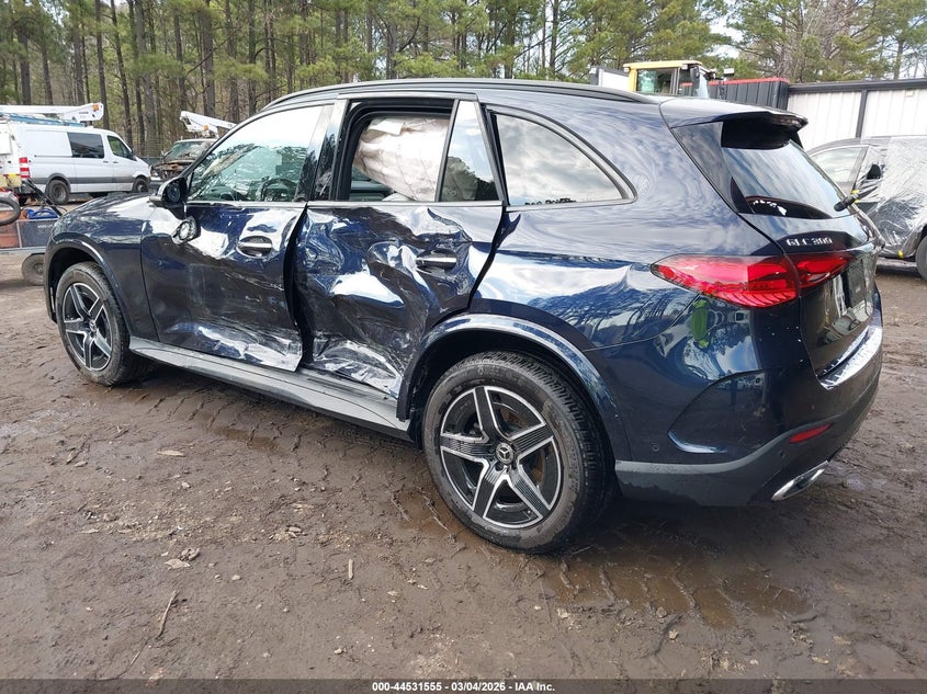 2024 Mercedes-benz Glc