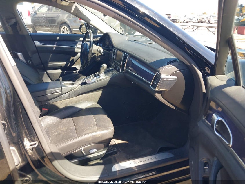2011 Porsche Panamera