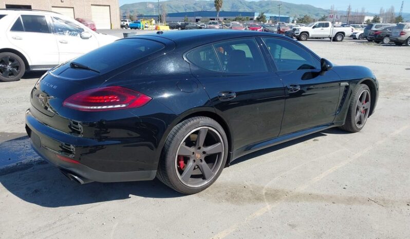 
								2015 Porsche Panamera full									