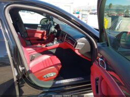 
										2015 Porsche Panamera full									