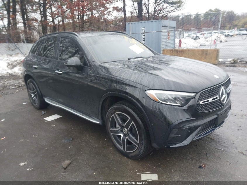 2024 Mercedes-benz Glc