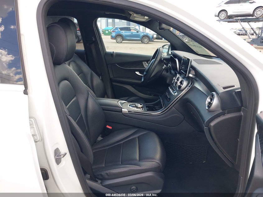 2018 Mercedes-benz Glc