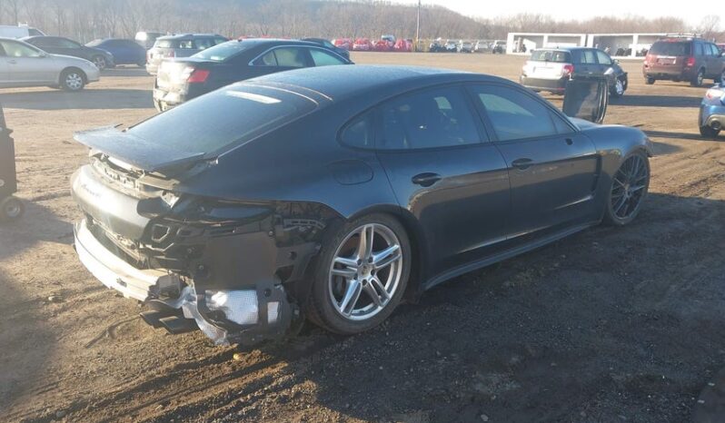 
								2017 Porsche Panamera full									