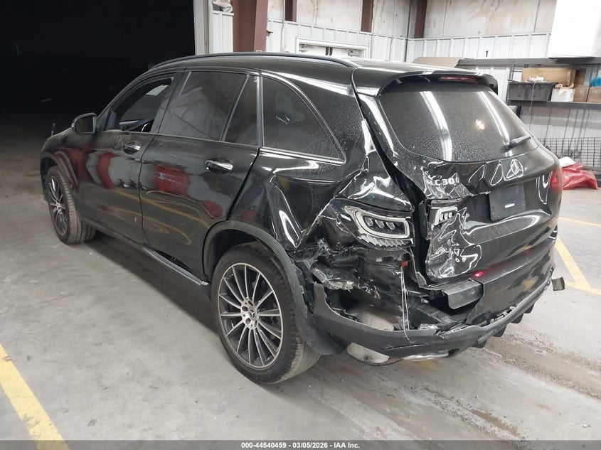 2022 Mercedes-benz Glc