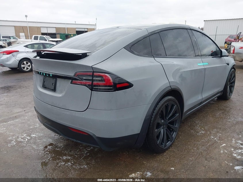 2022 Tesla Model x