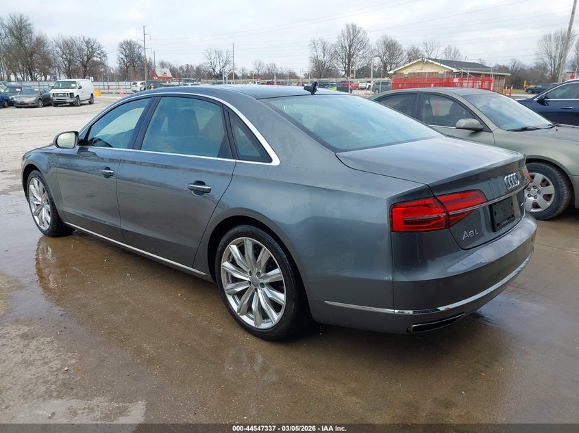 2016 Audi A8