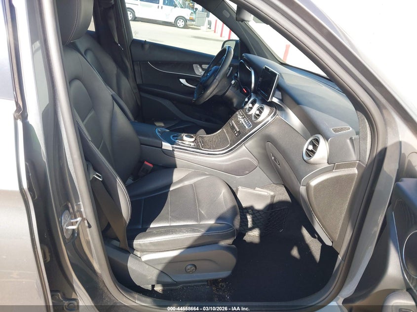 2018 Mercedes-benz Glc