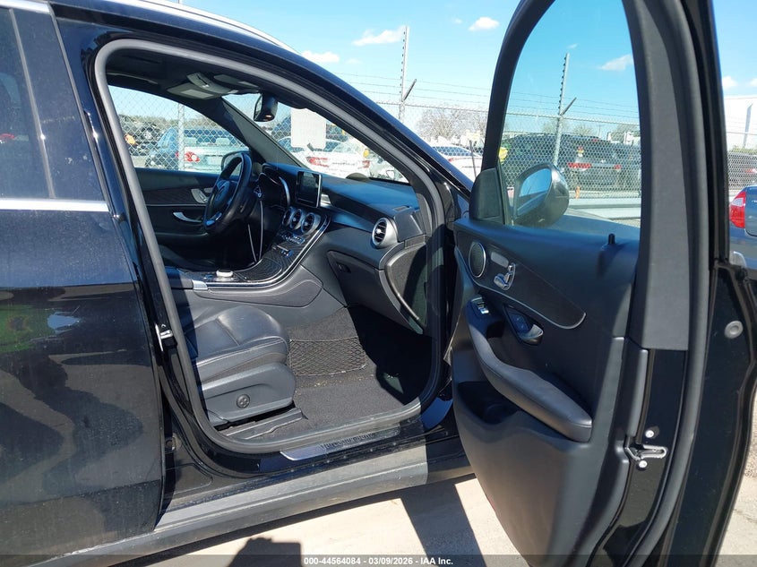 2018 Mercedes-benz Glc
