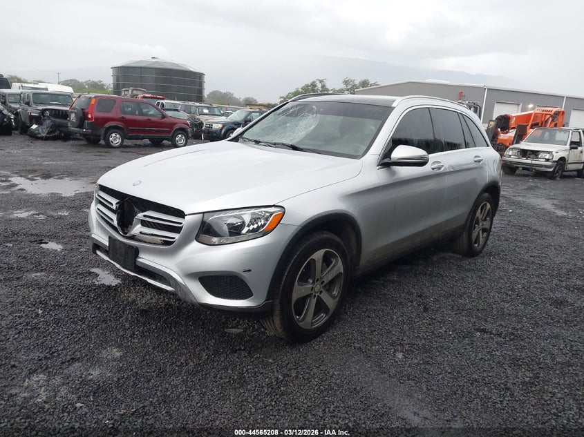 2016 Mercedes-benz Glc