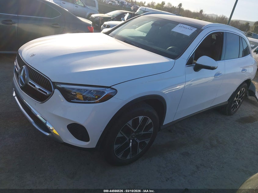 2025 Mercedes-benz Glc