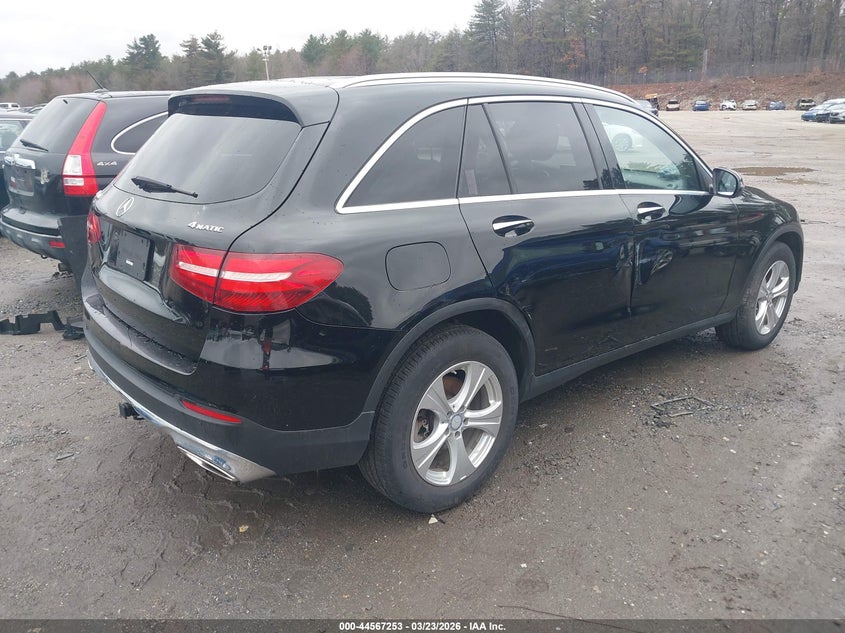 2016 Mercedes-benz Glc