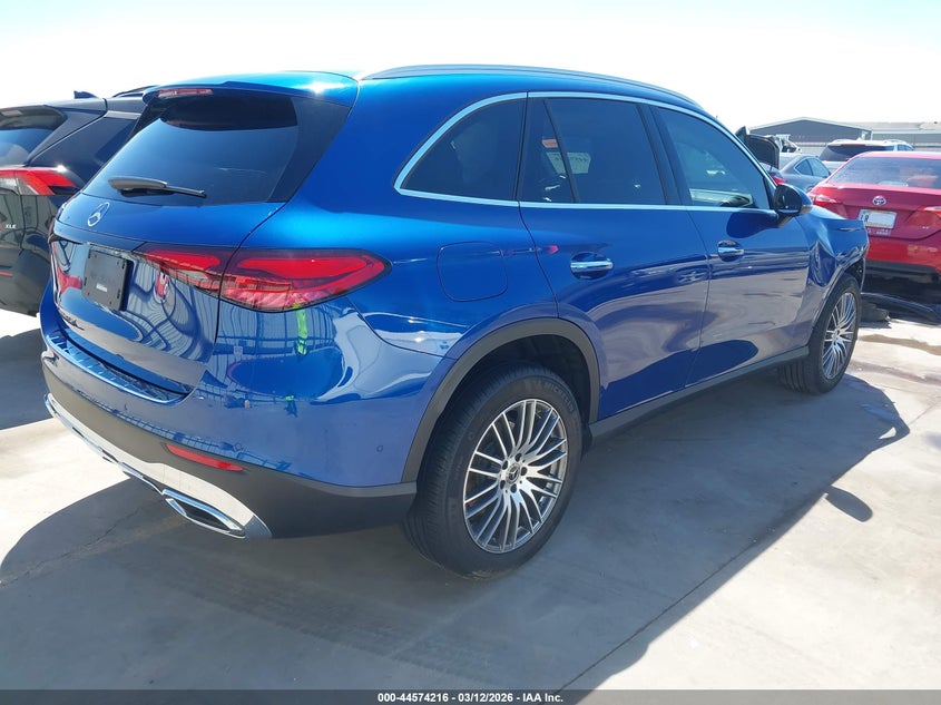 2025 Mercedes-benz Glc