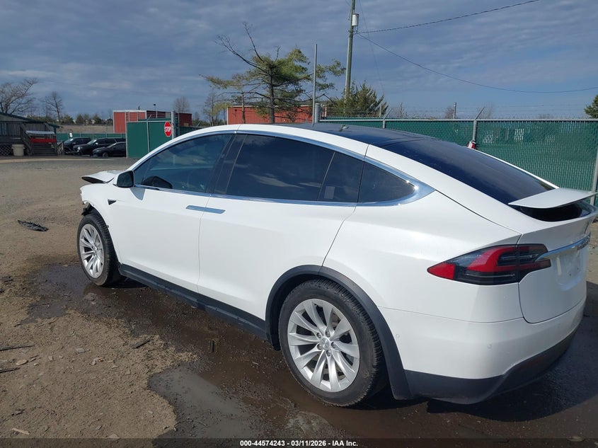 2021 Tesla Model x