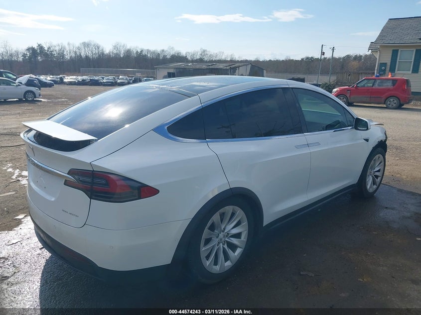 2021 Tesla Model x